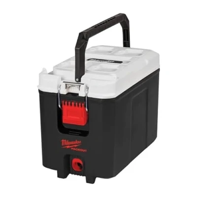 Abbildung von Milwaukee PACKOUT Hard Cooler
