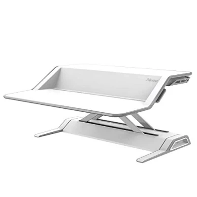 Abbildung von Fellowes Sitz Steh Desktop Aufsatz Lotus REGT zu mehr Bewegung bei der Schreibtischarbeit an mit 22 Höheneinstellungen und Kabelmanagement ergonomisch weiß 1 Stück