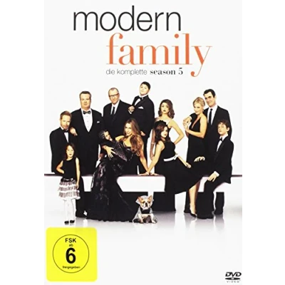 Abbildung von Modern Family Die komplette Season 5 [3 DVDs]