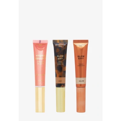 Abbildung von Revolution PRO Cream FACE WAND TRIO Highlighter, Größe: 42 ml, Light