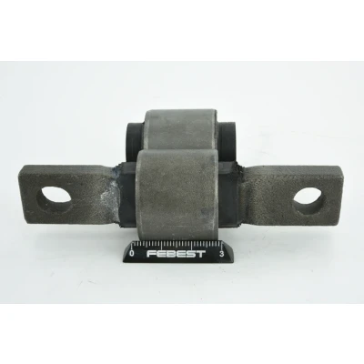 Abbildung von FEBEST HARM 09 Querlenkerlager außen, hinter der Achse, innen HONDA: CIVIC 6 Hatchback, CRX 3, CR V 1, MITSUBISHI: Lancer 7 Limousine