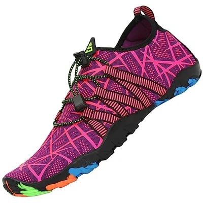 Abbildung von SAGUARO Badeschuhe Herren Damen Wasserschuhe Schwimmschuhe Strandschuhe Aquaschuhe Neoprenschuhe Tauchschuhe rutschfeste Leicht Schnelltrocknende, Olivgrün Gr.43 EU