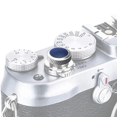 Abbildung von PROfezzion Deluxe Robustes Metall Weichen Sharp Auslöseknopf für Fujifilm X T30 T20 T10 etc. Kameras Grau mit Blauer Mikrofaser Leder Oberfläche