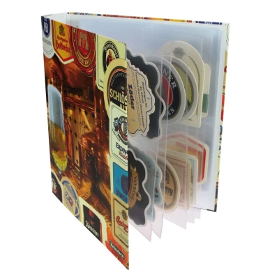 Abbildung von Safe, FC, Album (4 Ringe) geeignet für Bierdeckel inkl. 20 Blätter Designdruck Abm: 290x325x60 mm. pro Stk.