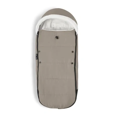 Abbildung von Stokke YOYO Fußsack, Taupe Sherpa Futter, Fleece Kapuze mit Kordelzug, doppelte Wattierung Maschinenwaschbar bei 30C Inklusive kleiner Tasche