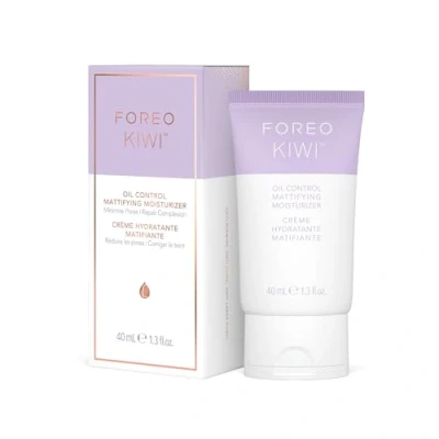 Abbildung von FOREO KIWI Oil Control Mattierende Feuchtigkeitscreme Aftercare Pflege Für Mikrodermabrasionstools &amp; Porensauger gegen Mitesser fettige Akne Haut Hautverträglichkeit bestätigt Vegan, 40 ml