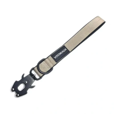 Abbildung von VITOMALIA® 30cm Kurzführer für Hunde, 3cm Breite Hundeleine, Froschkarabiner aus Hartaluminium große Hunde praktischer Hund maximale Kontrolle und Sicherheit. (Beige)
