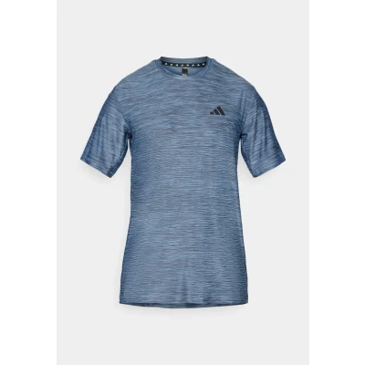 Abbildung von adidas Herren Train Essentials Stretch Training Tee, Glow Blue Mel/Black, S