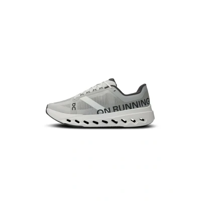 Abbildung von On Cloudsurfer Laufschuh Neutral Glacier white, Herren, Größe: 42.5, white Schuhe