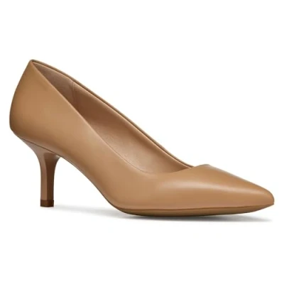Abbildung von Geox Pumps, Damen, Größe: 39, Beige Schuhe