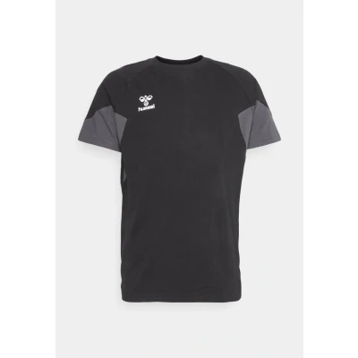 Abbildung von Hummel Travel Tshirt print, Herren, Größe: Small, Black