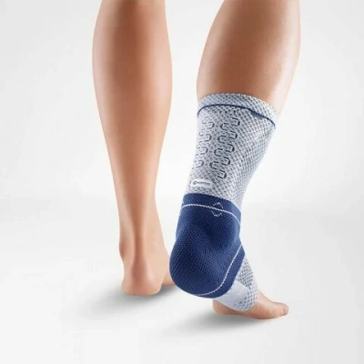 Abbildung von Bauerfeind AchilloTrain Knöchelbandage atmungsaktive Knit für Gezielte Entlastung der Achillessehne ohne die Mobilität einzuschränken Titan, 1