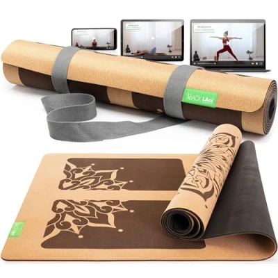 Abbildung von BACKLAxx® Yogamatte Kork mit Naturkautschuk (Kork, 2teilig GRATIS Videokurs), 4 mm stark, aus natürlichen Rohstoffen, Antirutschzonen