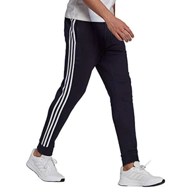 Abbildung von adidas Sportswear Essentials 3STRIPES Jogginghose, Herren, Größe: Small, Legend ink/white