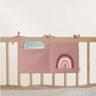 Abbildung von Babybett Aufbewahrungstasche aus 100% Baumwolle Musselin, für das Beistellbett, Babybett, Kinderbett. Ideal zum Verstauen von Windeln, Schnullern (Lovely Rainbow Candy)
