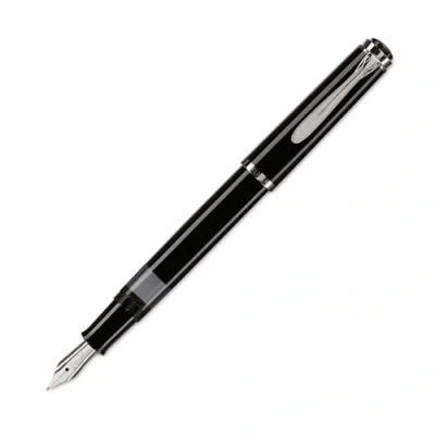 Abbildung von Pelikan Füllhalter Classic 205, Schwarz, Feder B (breit), hochwertiger Kolbenfüller im Geschenk Etui, 971945