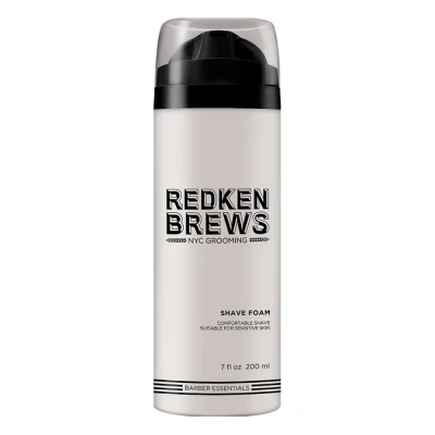 Abbildung von Redken Brews Shave Foam, Schonende Rasiercreme für alle Hauttypen, 200 ml