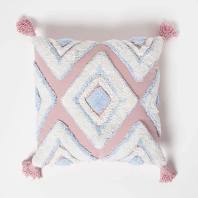 Abbildung von Homescapes Baumwoll Dekokissen rosa blau, Kissen 45x45 cm getuftet, Ethno Boho Style mit Quasten