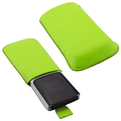 Abbildung von caseroxx Slide Etui für Nokia 2720 Flip, Tasche (Slide in grün)