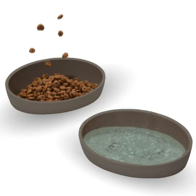 Abbildung von PiuPet® Katzen Napf 2er Set I Futternapf Katze rutschfest spülmaschinengeeignet Katzennapf Flach und Breit Fressnapf aus Bambus 230ml Beige/Grey