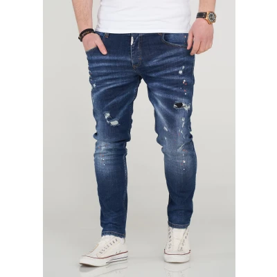 Abbildung von behype Slim fit Jeans &quot;ELEAN&quot;, mit lässigen Used Elementen