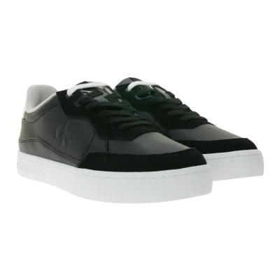 Abbildung von Calvin Klein Sneaker modische Echtleder Schuhe mit Logo auf den Außenseiten Outdoor YM0YM01153 0GM Schwarz