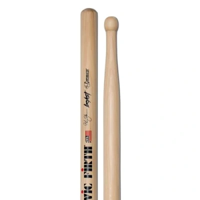 Abbildung von Vic Firth Corpsmaster® Signature Series Snare Thom Hannum &quot;Beast&quot; Wood Tip