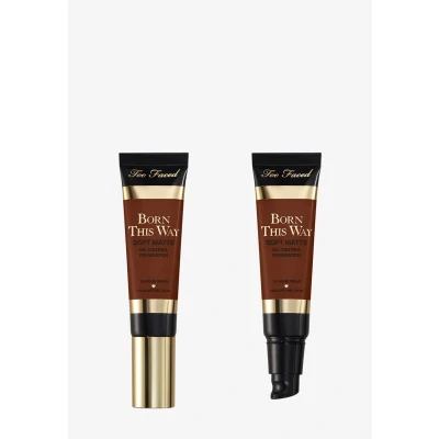 Abbildung von Too Faced Born This Way Soft Matte Foundation, Damen, Größe: 30 ml, Sable