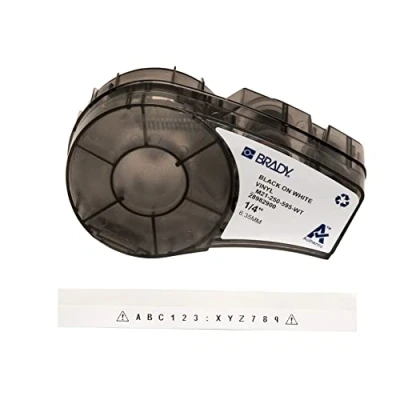 Abbildung von Brady Vinyl Etiketten für Etikettendrucker M211 &amp; M210 Klebe Druckeretiketten Industrieetikettenband Kabel/Namensetiketten Schwarz auf Weiß (6.35mm x 6.40m) M21 250 595 WT