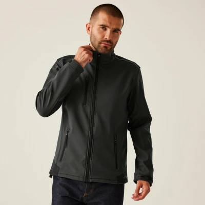 Abbildung von Herren Wandern Jacke Sandstorm Softshell. schwarz