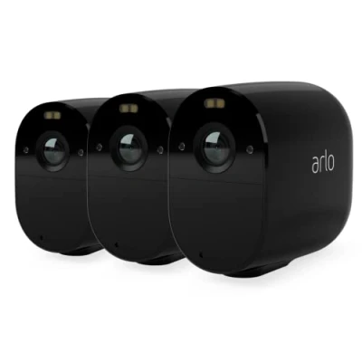 Abbildung von Arlo Essential Spotlight 3 Kameras WLAN Überwachungskamera aussen, kabellos, 1080p, Farbnachtsicht, Bewegungsmelder, 2 Wege Audio, kein Hub benötigt, mit Secure Testzeitraum, VMC2330B