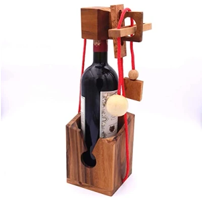 Abbildung von ROMBOL Denkspiele Spiel Flaschentresor Edles Denkspiel aus Holz für große Flaschen, Geschenkverpackung, wiederverwendbar