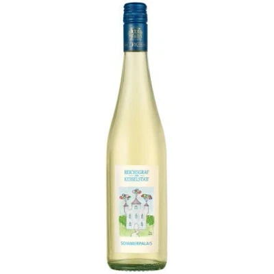 Abbildung von Reichsgraf von Kesselstatt: Riesling&quot;Sommerpalais&quot;.Fruchtaromen Honigmelone, Maracuja und Mango. Riesling mit Pfiff