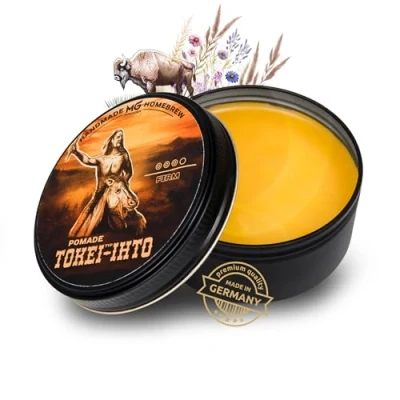 Abbildung von MG Pomade TOKEI IHTO, Herren, wasserfest und pflegend, ölbasierte Haarpomade, Natürliche Wachs Formulierung für mittelfesten (firm) Halt, Haar Wax, Haarwachs Männer, Bart Styling