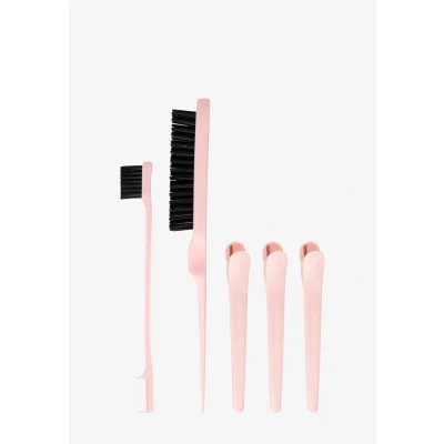 Abbildung von brushworks Slick and Style Hair Set