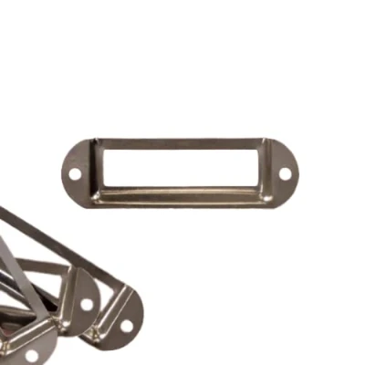 Abbildung von Craftelier Set mit 4 Etikettenhaltern aus Metall zum Dekorieren Ihrer Scrapbooking Projekte und Beschriften von Alben, Notizbüchern oder Organisationsboxen Größe ca. 7 x 2 cm Schwarz