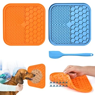 Abbildung von AiQInu Schleckmatte Hund mit Saugnapf,2 Stück Leckmatte BPA frei 1 Silikonspatel,Slow Feeder Hunde Leckmatte,Schleckmatte Katze für Hundebaden,Trainieren,Fellpflege &amp; Krallenpflege (Large)
