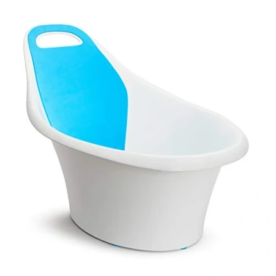 Abbildung von Munchkin Sit and Soak Baby Badewanne mit integrierter Sitzstütze und gepolsterter Rückenlehne, Ablaufstöpsel Haken zum Aufhängen, 0 12 Monate