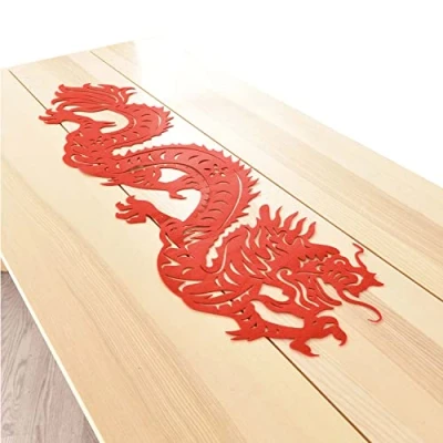 Abbildung von Amscan 9913294 Lunar Neujahr Red Dragon Filz Party Tischläufer 1,29 m