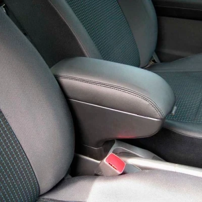 Abbildung von AutoStyle CK AU004 Armlehne AUDI: A4 B5 Limousine