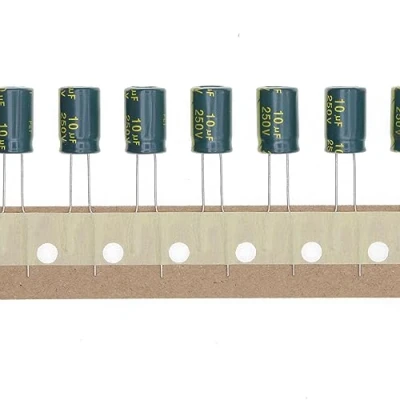 Abbildung von 50 Stück 250V 10UF Steckbarer Aluminium Elektrolytkondensator 8x12 8 * 12mm
