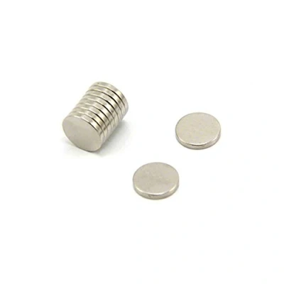 Abbildung von N42 Neodym Magnet Für Kunst, Kunsthandwerk, Modellherstellung 10mm Durchmesser x 1,5mm Dick 1kg Zug Pack von 200