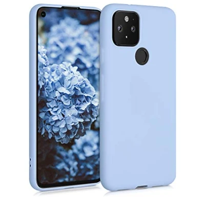 Abbildung von kwmobile Hülle kompatibel mit Google Pixel 5 weiches TPU Silikon Case Cover geeignet für kabelloses Laden Hellblau matt