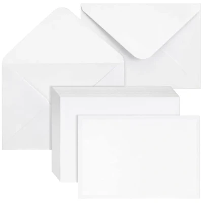 Abbildung von PALUDO 100 Stück Kraftpapier Umschläge 130 g/m² Briefumschläge 13,5 x 18,5 cm, Nassklebung Spitzklappe Umschläge, Recycling Kuverts für Grußkarten Geburtstagskarten Einladungen, Weiß