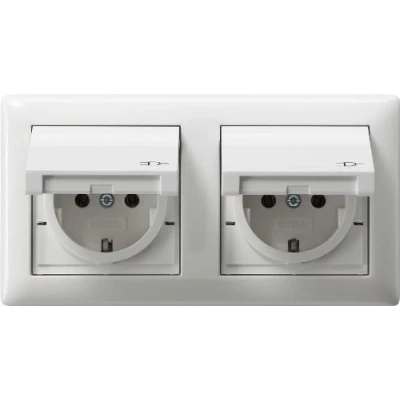 Abbildung von Gira Klemmen Steckdose KD +Set IP44 415703