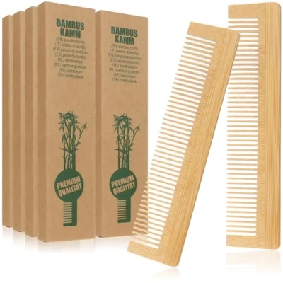 Abbildung von COM FOUR® 10x Haarkamm aus Bambus Holzkamm feingezahnter Frisierkamm handlicher und robuster Taschenkamm 13,5 cm (10 Stück naturbraun)