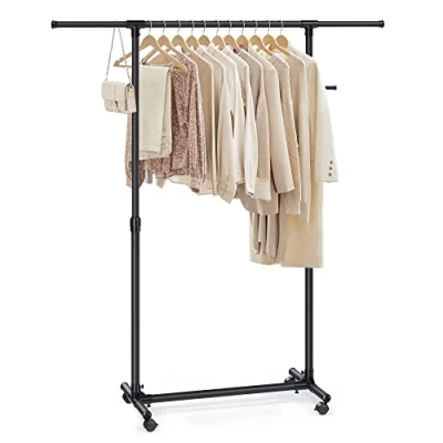 Abbildung von ‎SONGMICS Kleiderständer auf Rollen, Kleiderstange, höhenverstellbar zwischen 97 und 165 cm, ausziehbare Garderobenstange, Garderobenständer, seitliche Haken für Accessoires, schwarz LLR001B01