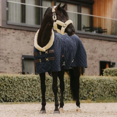 Abbildung von Kentucky Showdecke 600D 100 cm / 5&#039;0 Vegane Wolle Navy