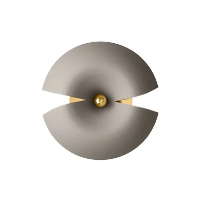 Abbildung von AYTM Wandleuchte Cycnus, taupe, Ø 45 cm, Stecker, Alu, E27