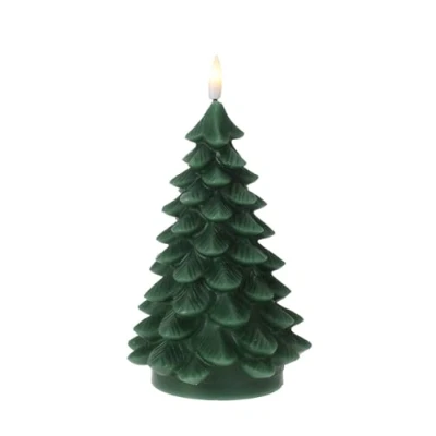 Abbildung von Spetebo LED Motiv Wachskerze grün 19 cm Tannenbaum Weihnachtskerze Batterie betrieben mit Timer Weihnachtsdeko Motivkerze Dekokerze feuerlos Flackereffekt